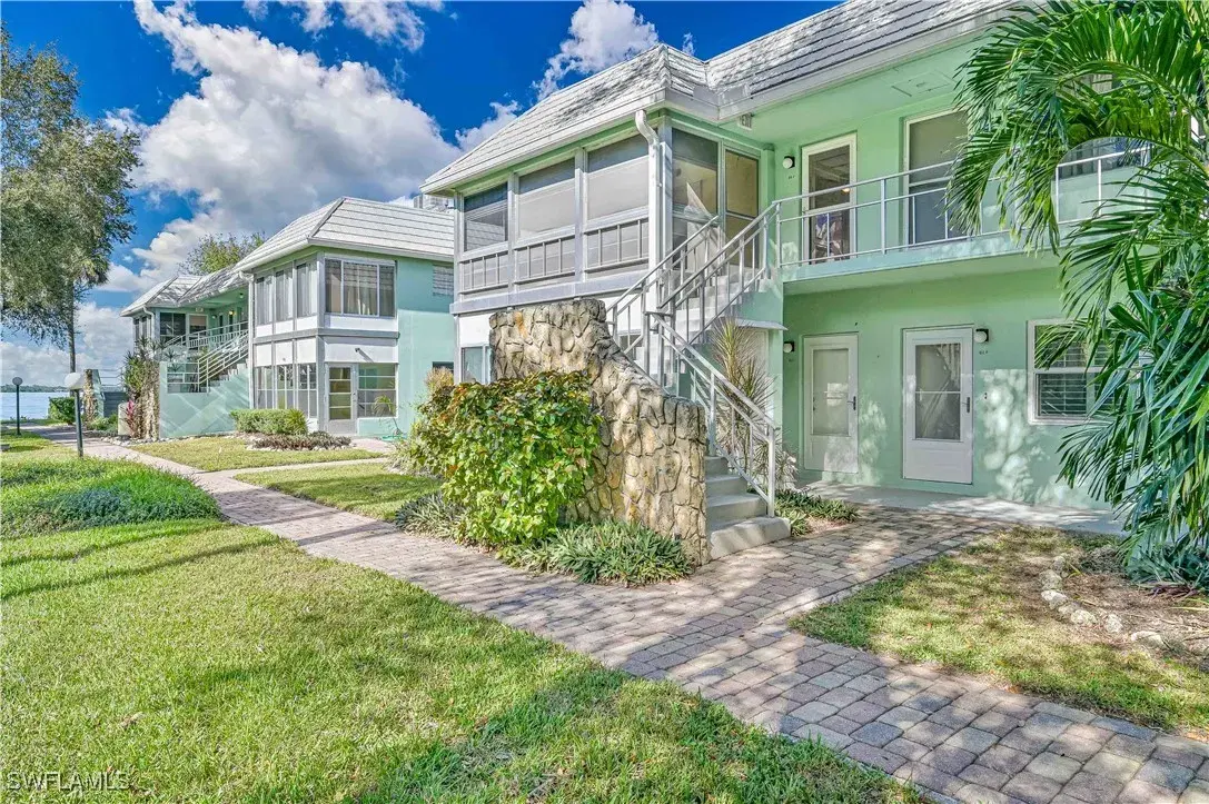 Picture of 3225 E Riverside Dr 65F, Fort Myers, FL 33916