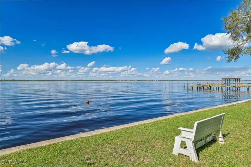 Picture of 3225 E Riverside Dr 65F, Fort Myers FL 33916