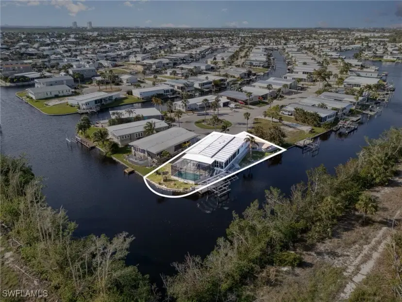 Picture of 17941 Bryan Ct, Fort Myers Beach FL 33931