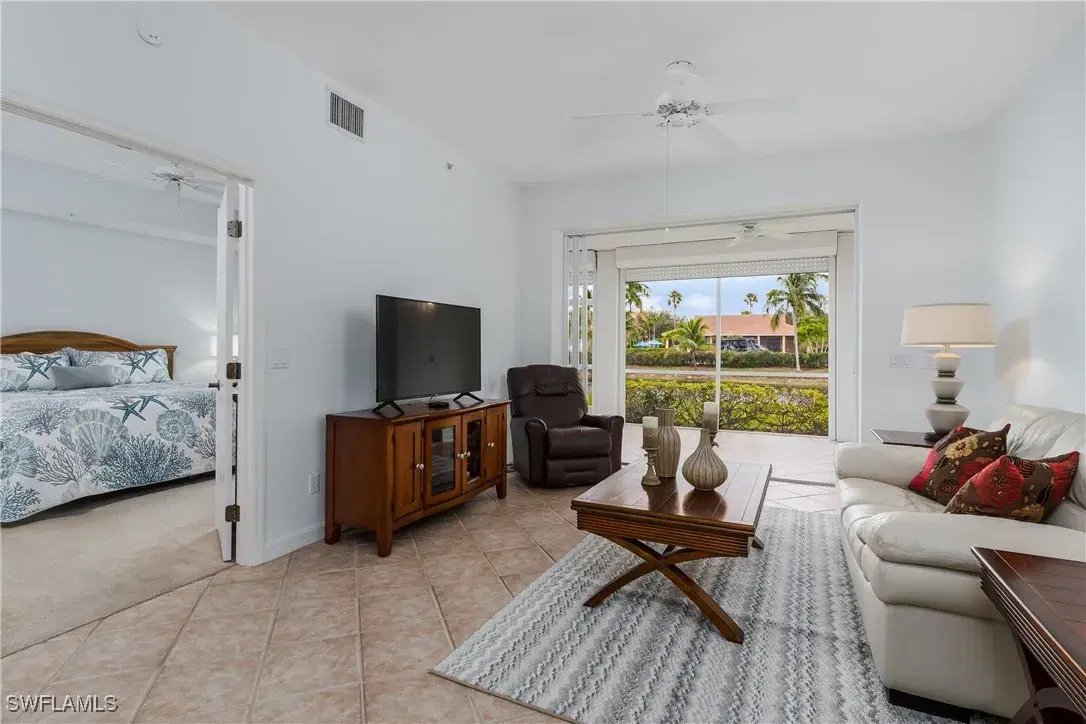 Picture of 6630 Beach Resort Dr 3, Naples, FL 34114