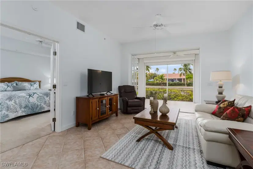 Picture of 6630 Beach Resort Dr 3, Naples FL 34114