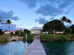 Picture of 1246 N Lake Way, Palm Beach, FL 33480