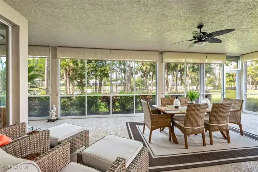 Picture of 760 Waterford Dr 104, Naples FL 34113