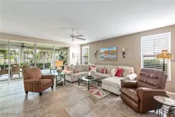 Picture of 760 Waterford Dr 104, Naples, FL 34113
