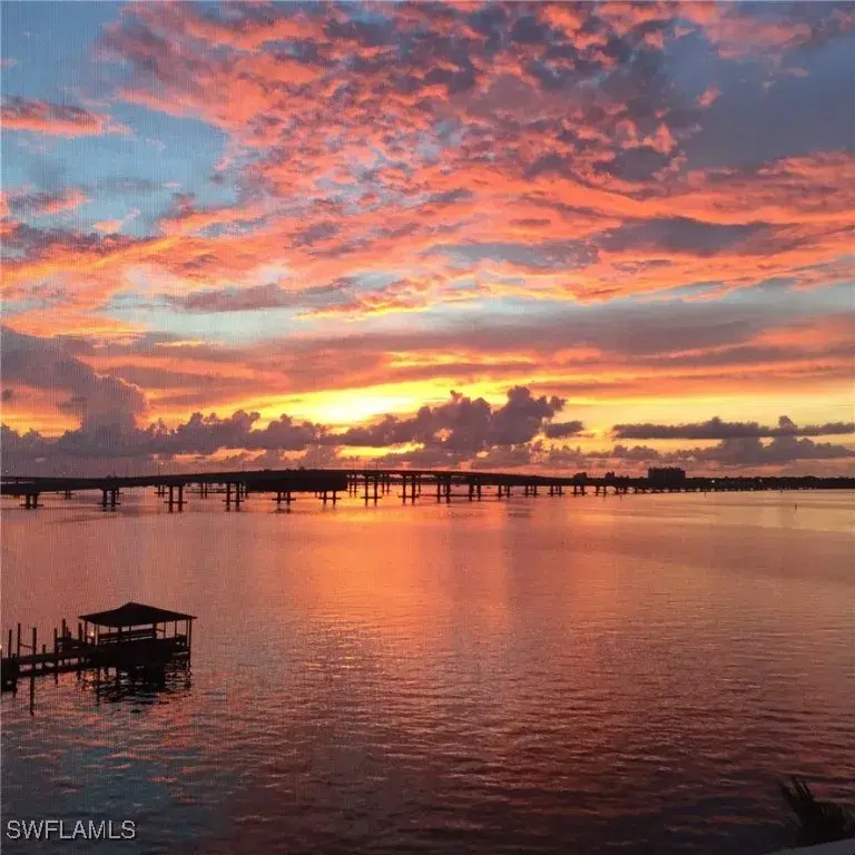 Picture of 2743 1St St 401, Fort Myers FL 33916