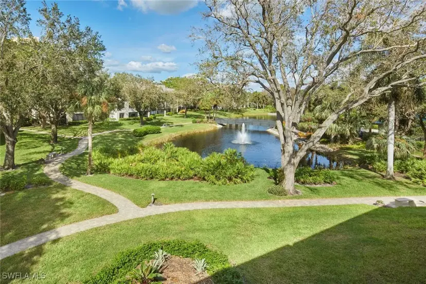 Picture of 5954 Pelican Bay Blvd 235, Naples FL 34108