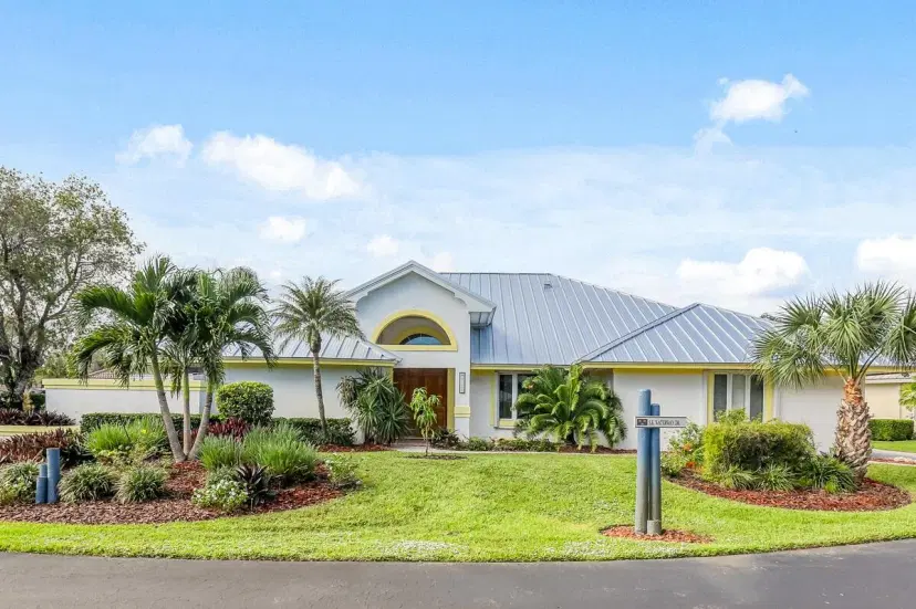 Picture of 8120 SE Waterway Drive, Hobe Sound FL 33455