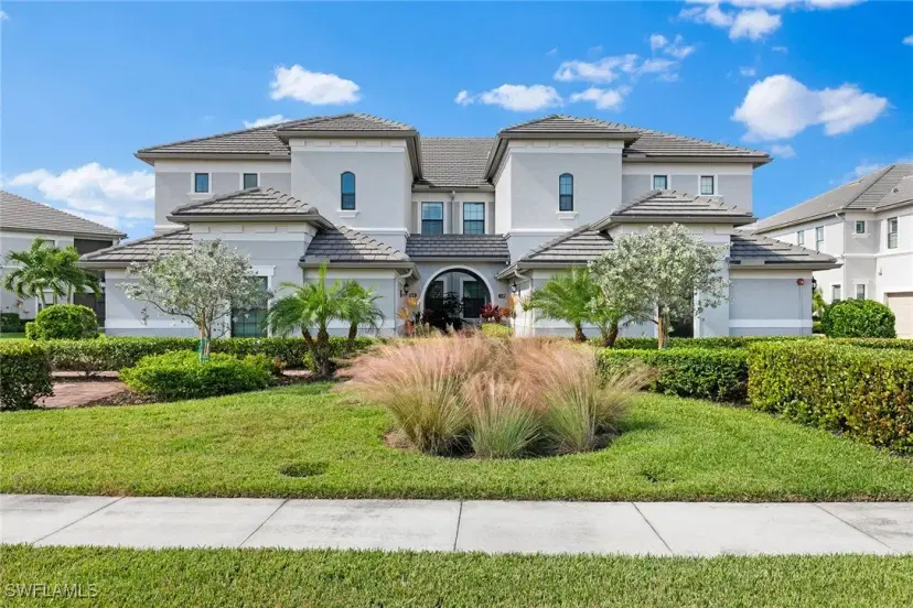 Picture of 12065 Covent Garden CT 1704, Naples FL 34120