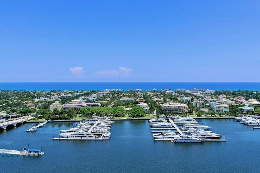 Picture of 1100 S Flagler Drive 2202, West Palm Beach FL 33401
