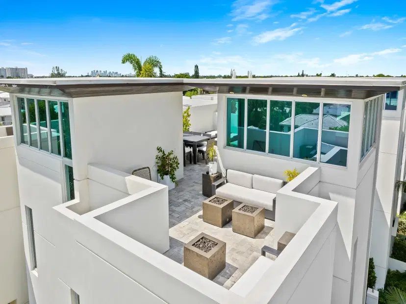 Picture of 234 Garden Court, Lauderdale By The Sea FL 33308