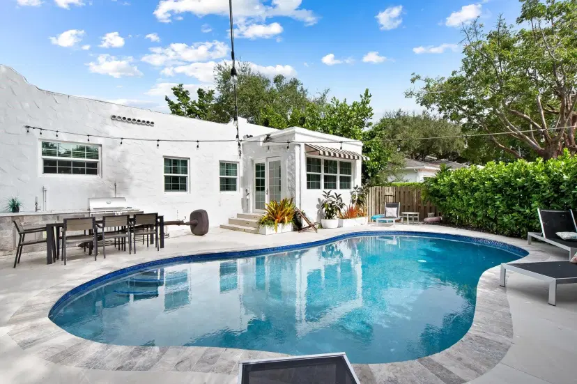 Picture of 615 SE 11Th Ave, Fort Lauderdale FL 33301