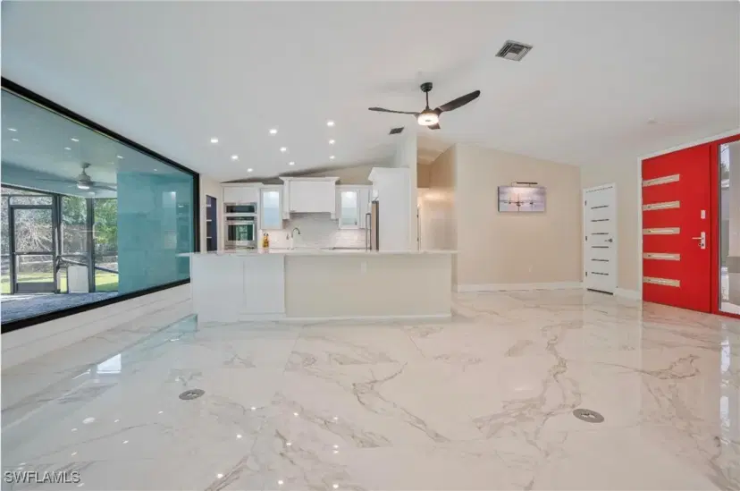Picture of 11981 Plantation Rd, Fort Myers FL 33966