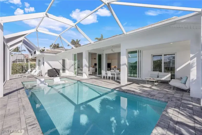 Picture of 327 Henderson Ct, Marco Island FL 34145