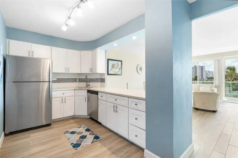 Picture of 3233 NE 34Th St 410, Fort Lauderdale FL 33308