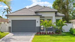 Picture of 548 109Th Ave N, Naples, FL 34108