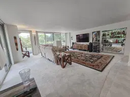 Picture of 2427 Presidential Way 204, West Palm Beach, FL 33401