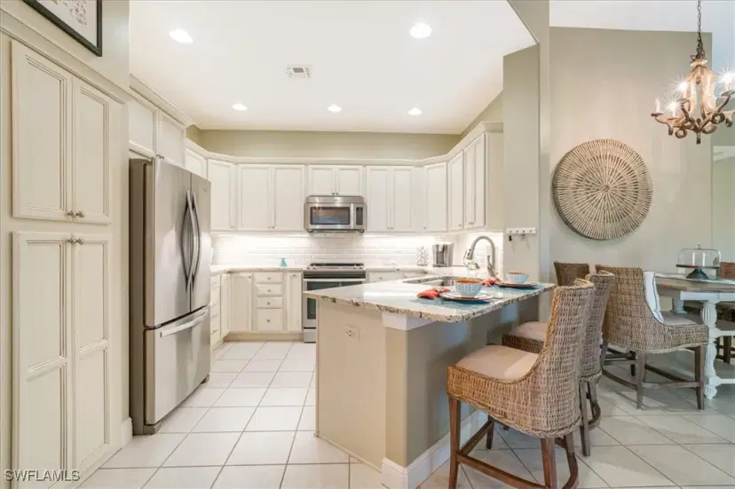 Picture of 9221 Bayberry Bend 202, Fort Myers FL 33908