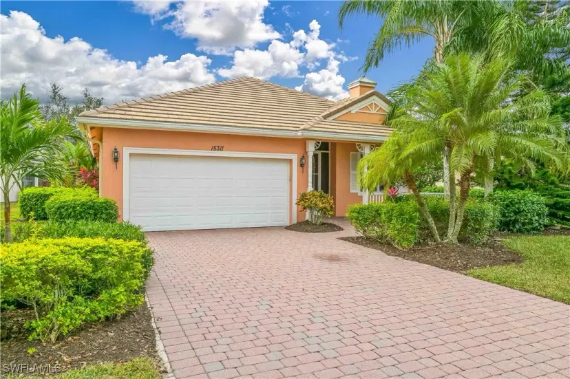 Picture of 15311 Yellow Wood Dr, Alva FL 33920