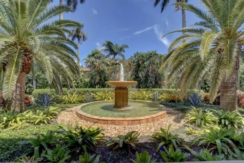 Picture of 1000 Lowry Street 7D, Delray Beach FL 33483