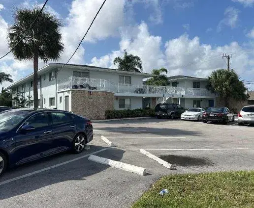 Picture of 2050 NE 39Th Street 102, Fort Lauderdale FL 33308