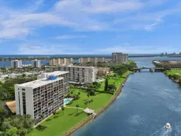 Picture of 356 Golfview Road 703, North Palm Beach, FL 33408