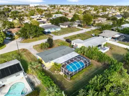 Picture of 714 Sharar Ct, Cape Coral, FL 33904