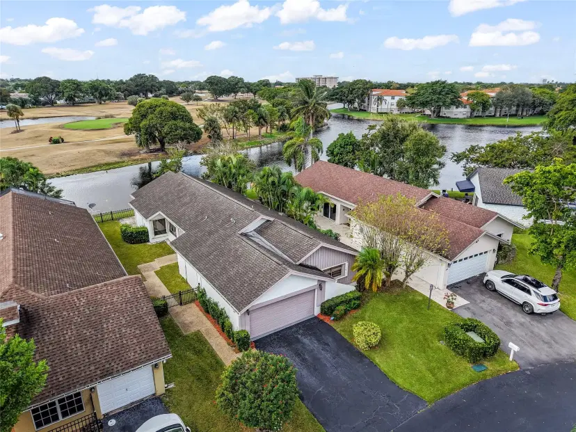 Picture of 221 SW 87Th Ter, Plantation FL 33324