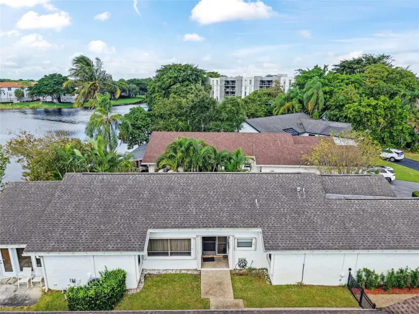 Picture of 221 SW 87Th Ter, Plantation FL 33324