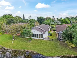 Picture of 221 SW 87Th Ter, Plantation, FL 33324
