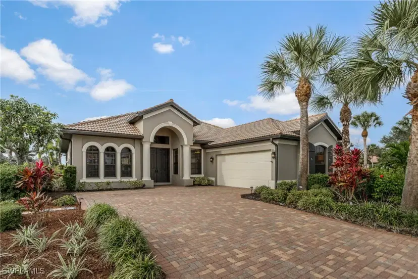Picture of 12590 Astor Pl, Fort Myers FL 33913