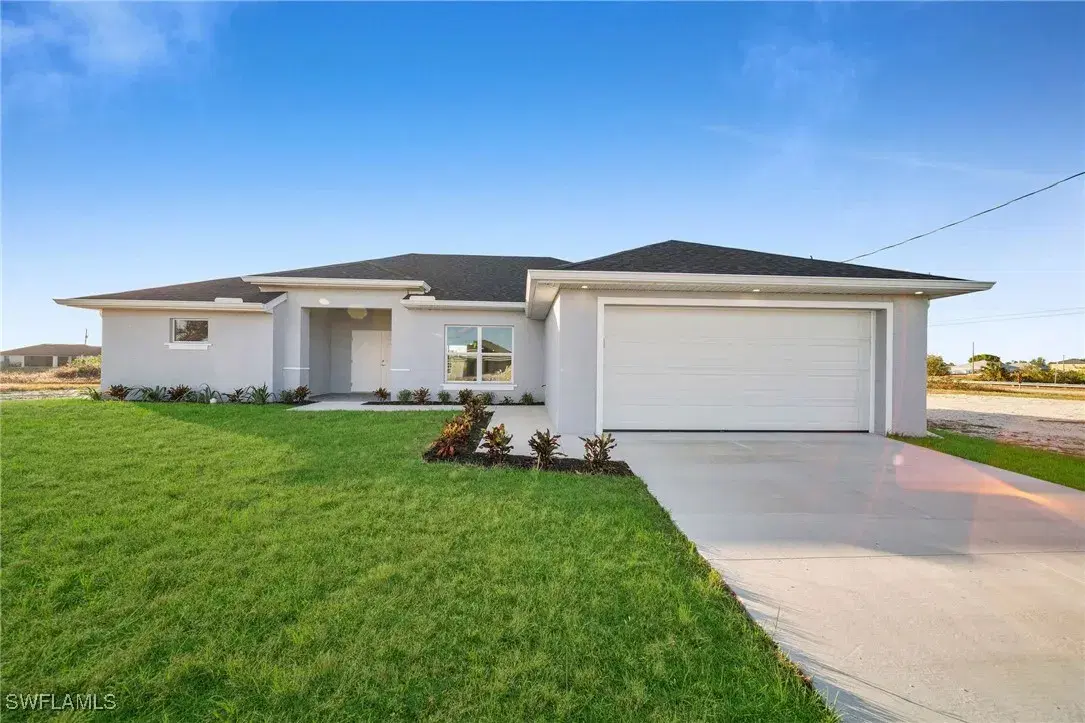 Picture of 2836 NW 4Th Pl, Cape Coral, FL 33993