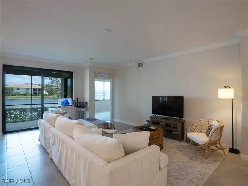 Picture of 2383 Anguilla Dr 101, Naples FL 34120