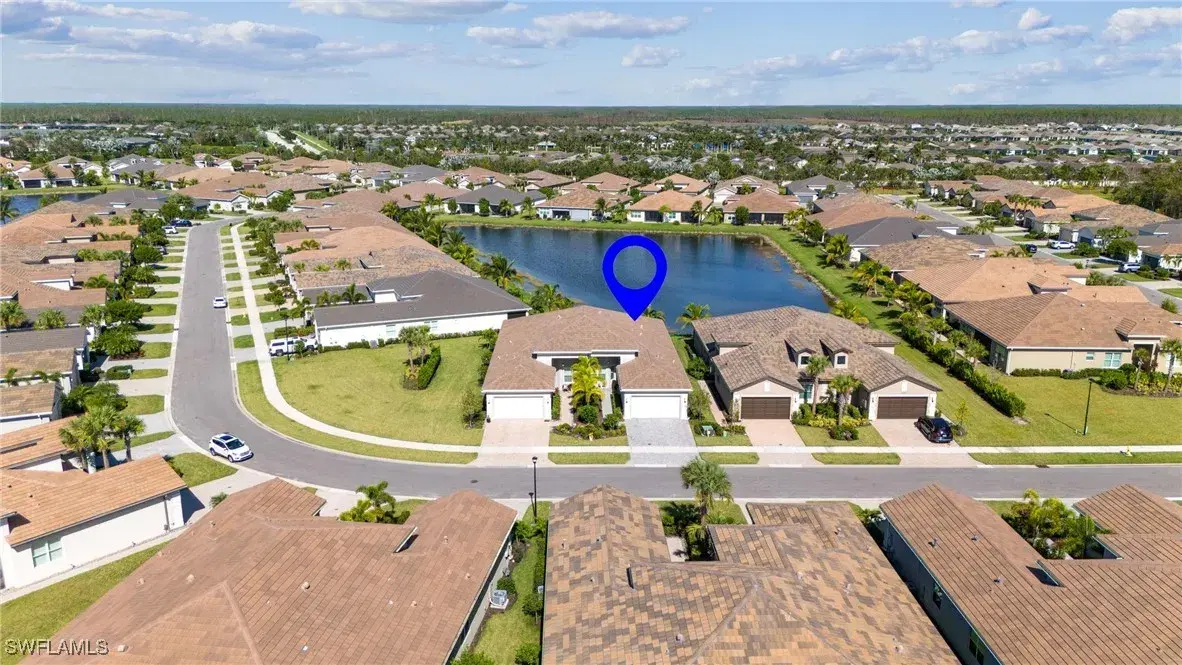 Picture of 28571 Lobos Cir, Bonita Springs, FL 34135