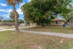 Picture of 2705 Lemon St, Fort Myers, FL 33916