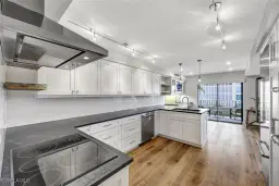 Picture of 4451 Gulf Shore Blvd N 506, Naples, FL 34103