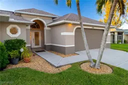 Picture of 2902 SW 10Th Pl, Cape Coral, FL 33914