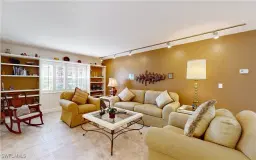 Picture of 4772 West Blvd E102, Naples, FL 34103