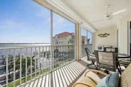 Picture of 4235 SE 20Th Pl C302, Cape Coral, FL 33904