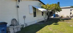 Picture of 24865 S Seas Blvd, Bonita Springs, FL 34134