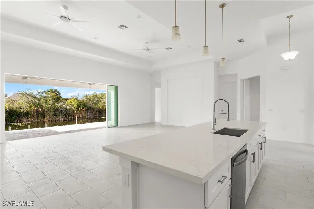 Picture of 1428 NW 27Th Pl, Cape Coral, FL 33993