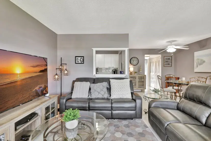 Picture of 250 Dorchester K 250, West Palm Beach FL 33417