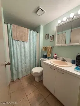 Picture of 7406 Lake Breeze Dr 612, Fort Myers, FL 33907