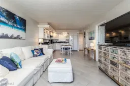 Picture of 1019 Anglers Cv F-302, Marco Island, FL 34145