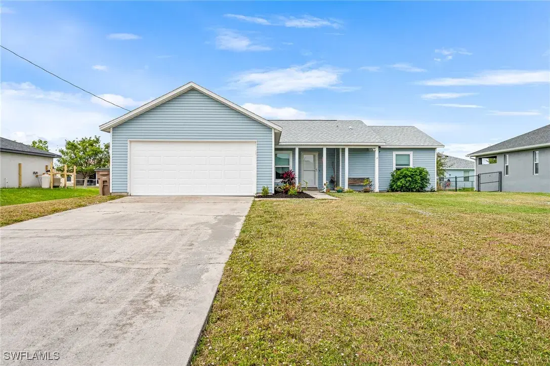 Picture of 2420 NE 6Th Pl, Cape Coral, FL 33909