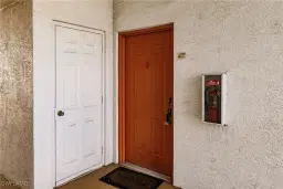 Picture of 6400 Aragon Way 206, Fort Myers, FL 33966