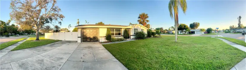 Picture of 1960 Key Ct, North Fort Myers FL 33903