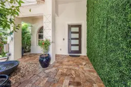 Picture of 786 109Th Ave N, Naples, FL 34108