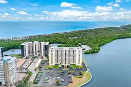 Picture of 17 Bluebill Ave 206, Naples, FL 34108