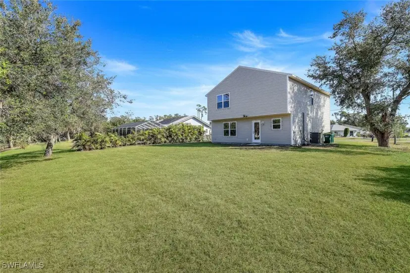 Picture of 1237 Harbor Blvd, Port Charlotte FL 33952