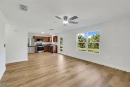 Picture of 1237 Harbor Blvd, Port Charlotte, FL 33952